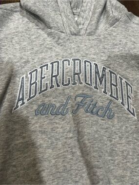 abercrombie kids Gray Crewneck Sweatshirt with Blue Logo